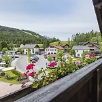 Suedtiroler Stube *